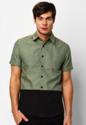 Short Sleeve Shirt With Color Block